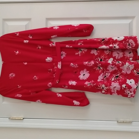 White House Black Market Red Floral Dress - Picture 3 of 5